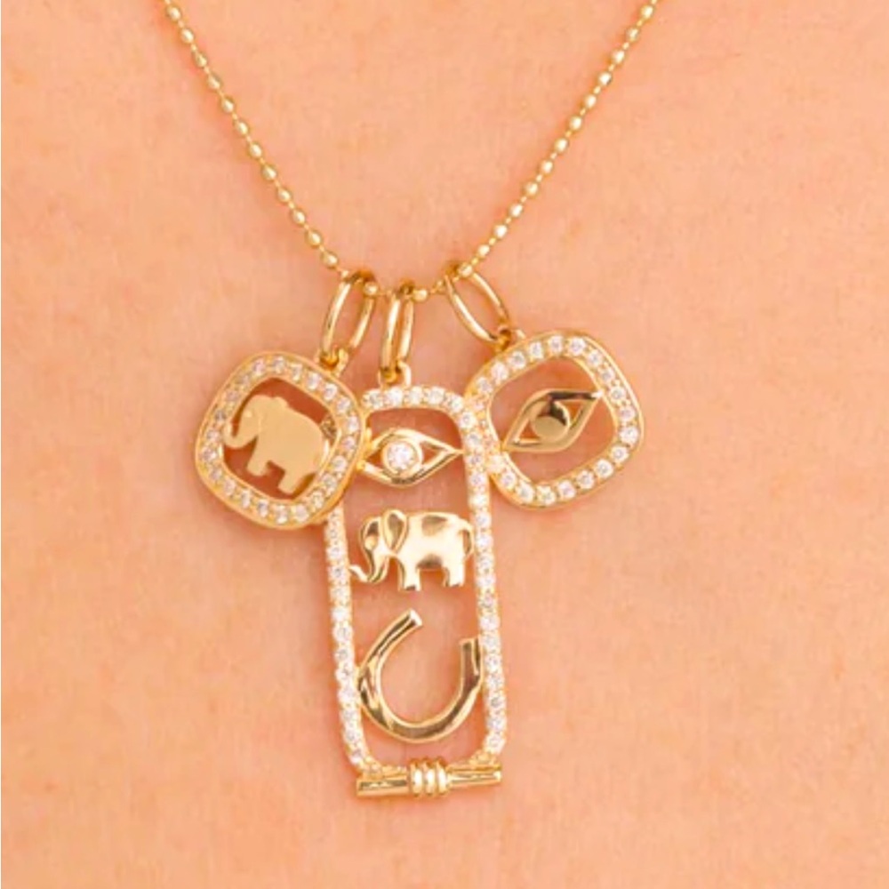 Sydney Evan Cartouche charm